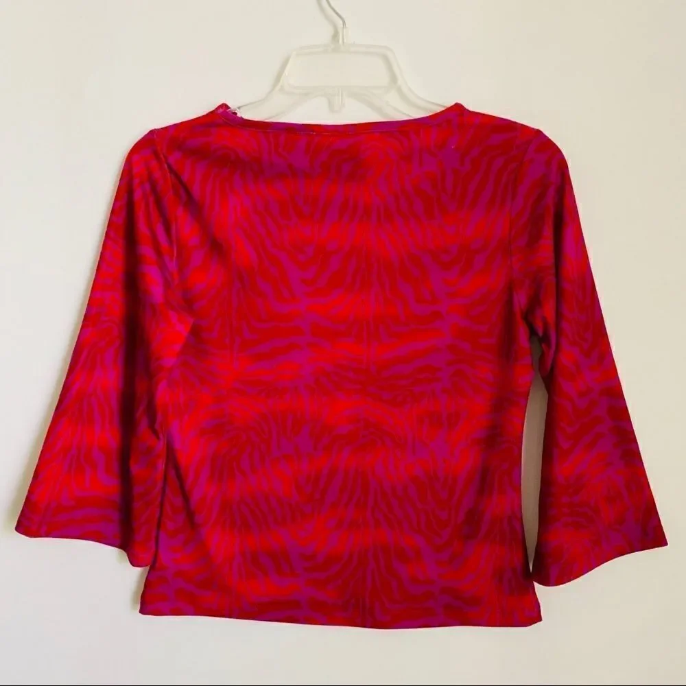 Thalia Sodi Purple & Red. Bell Sleeve Tee - Picture 4 of 4